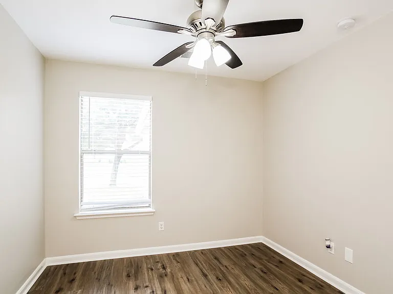 22831 Twisting Pine Dr — Photo 12