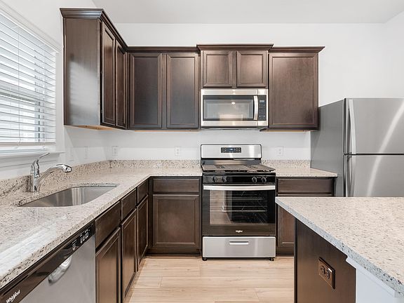 5th image of 10858 Quinn Ct #17101468