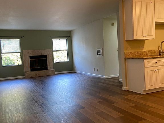 2nd image of 2240 Garnet Ave APT 6