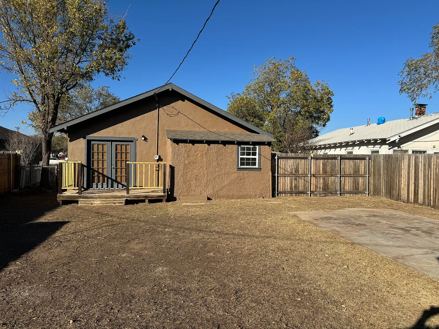 3 bed, 1300 sqft, $1,995 — Photo 4