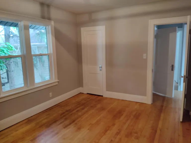 1594 Thomas Ave #2 — Photo 9