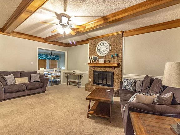 2nd image of 5836 Priscilla Ln