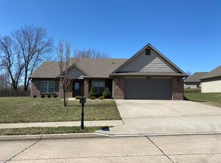 1 Saint Augustine Dr, Columbia, MO 65201