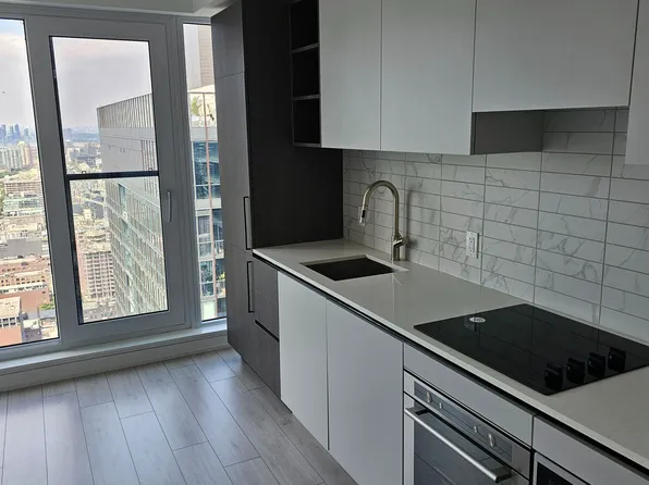 55 Mercer St, Toronto, ON