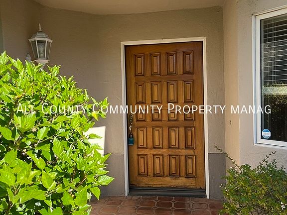 2nd image of 38473 Glen Abbey Ln