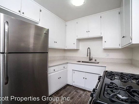3rd image of 5622 La Mirada Ave APT 1