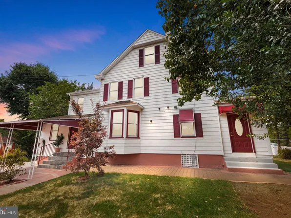 2136 Grant Ave, Philadelphia, PA 19115