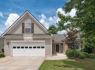 404 Black Fox Dr, Locust Grove, GA 30248