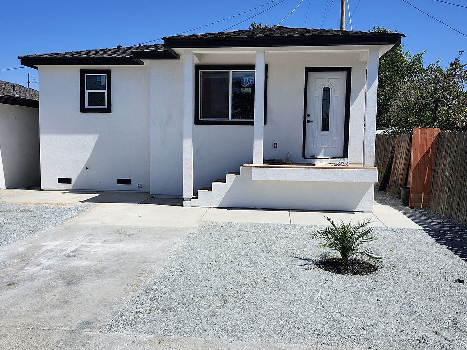 2nd image of 1514 W Grove Ave