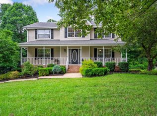 8921 Grey Mountain Dr, Ooltewah, TN 37363