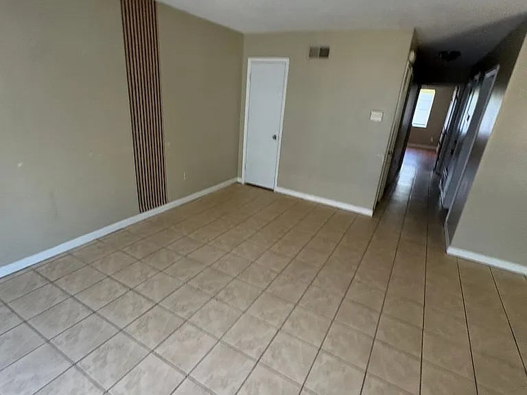 3385 Barbwood Dr — Photo 41