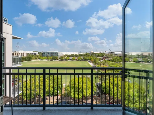 5 Gadsdenboro St APT 501, Charleston, SC 29401