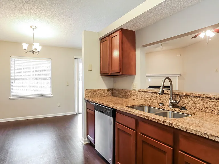 4519 Antler Hill Dr E — Photo 10