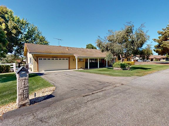 5th image of 1229 Berlin Dr