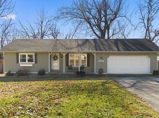 2344 E Huntington St, Ozark, MO 65721