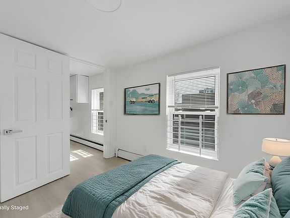 5th image of 65 Saint Pauls Ave APT 3