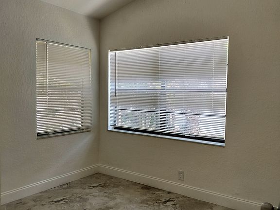 5th image of 709 NE 7th St #2