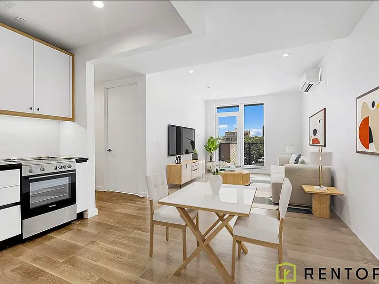 1875 Atlantic Ave #3J — Photo 2
