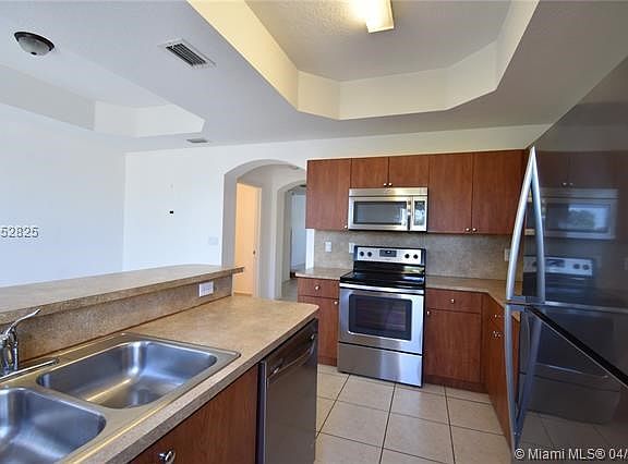 2nd image of 5846 Siena Ln #5846