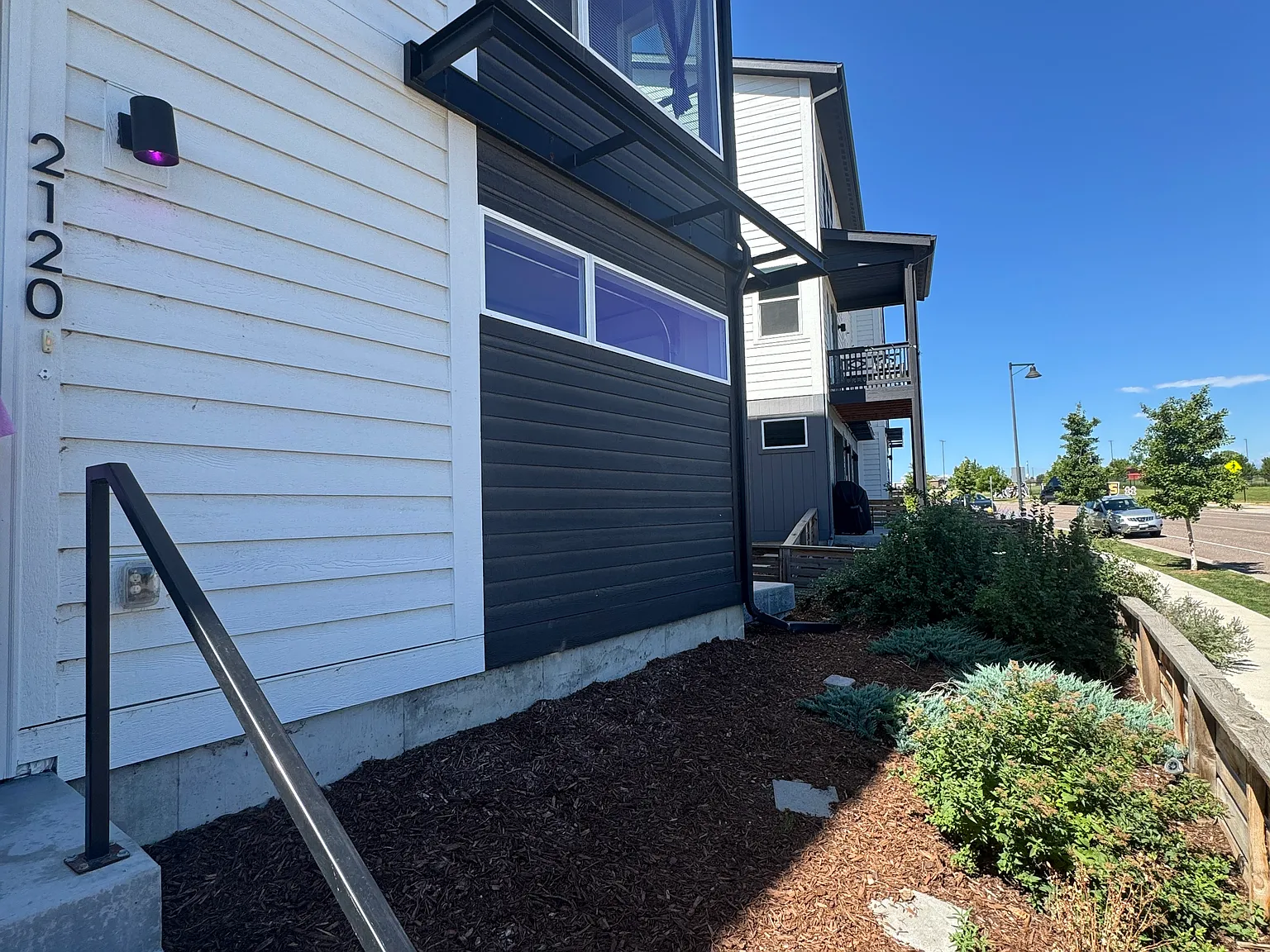 2120 Alcott Way — Photo 2