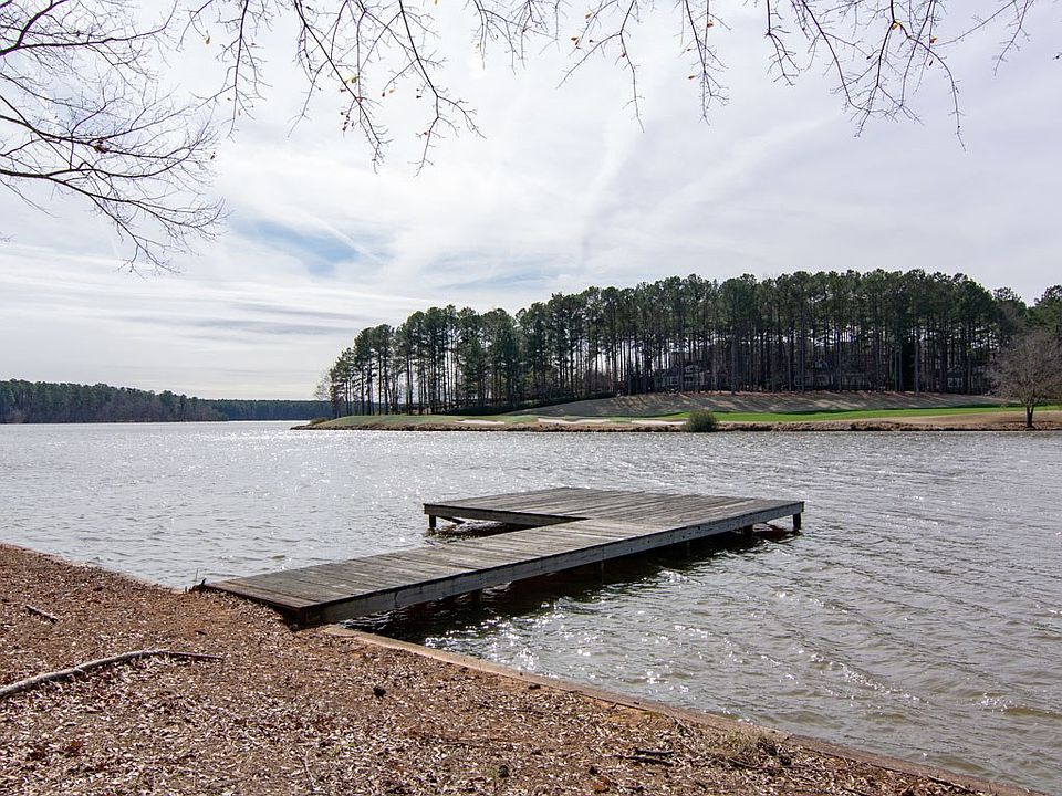 1st image of 1321 Lake Club Dr