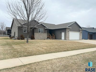 3601 W 88th St, Sioux Falls, SD, 57108