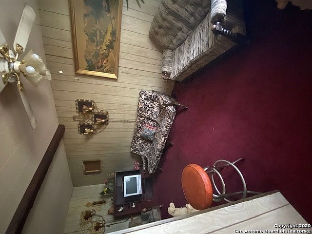 2nd image of 818 Britton Ave