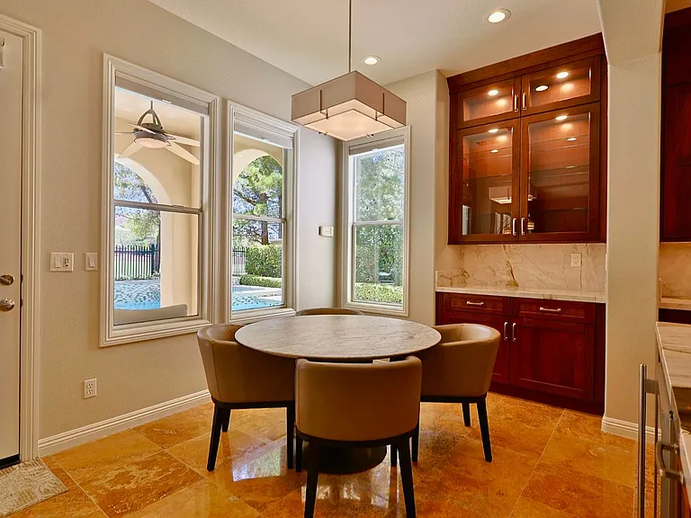 12047 Oakland Hills Dr — Photo 24