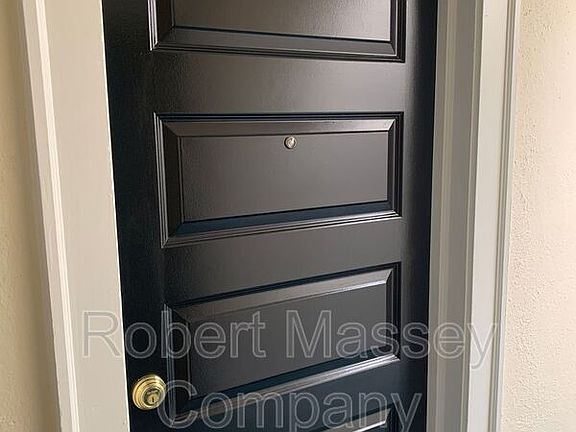 2nd image of 2424 Glenmary Ave #2424GLE-10