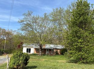 9839 W Pine St, Lowgap, NC 27024