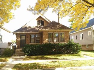 3230 S 15th St, Milwaukee, WI 53215