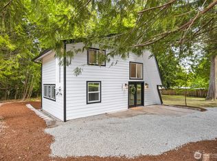 141 E Ashwood Ln, Shelton, WA 98584