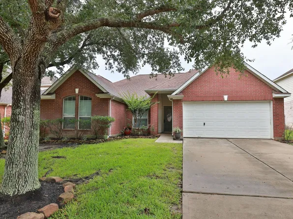 30515 Red Bluff Cir, Magnolia, TX 77355