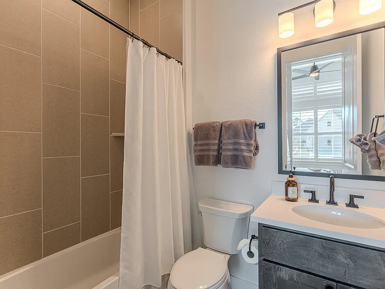 7142 Carriage Light Dr — Photo 34