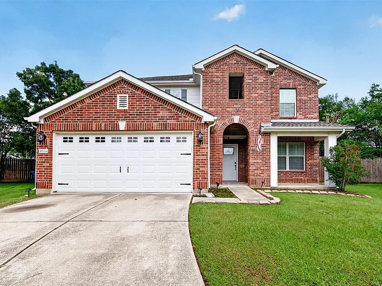 3934 Brook Garden Ln — Photo 1