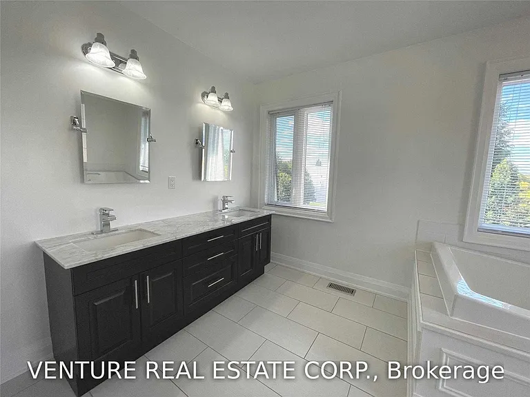 31 Ted Reeve Dr — Photo 24