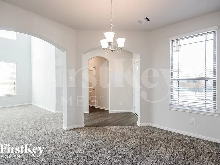 26207 Cooperstown Way — Photo 5