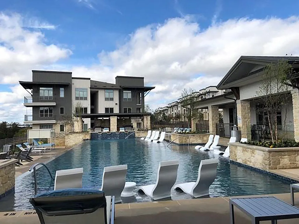 The Kelley at Samuels Ave — Photo 3