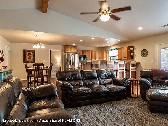 5th image of 106 Antler Dr