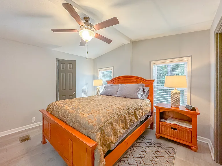 16957 Lake Christiana Ct — Photo 30