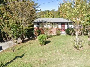 1211 Crest Dr SE, Cleveland, TN 37311
