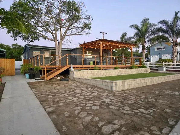 1030 Maryland Dr, Vista, CA 92083