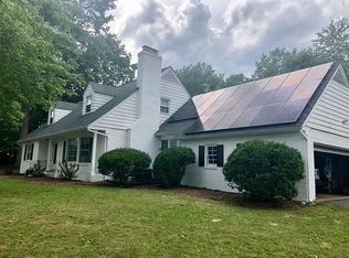 312 Valley View Dr, Staunton, VA 24401