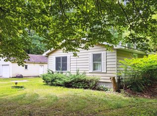 6761 Wood Rd, Muskegon, MI 49444