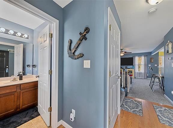 5th image of 135 Brushy Brook Dr
