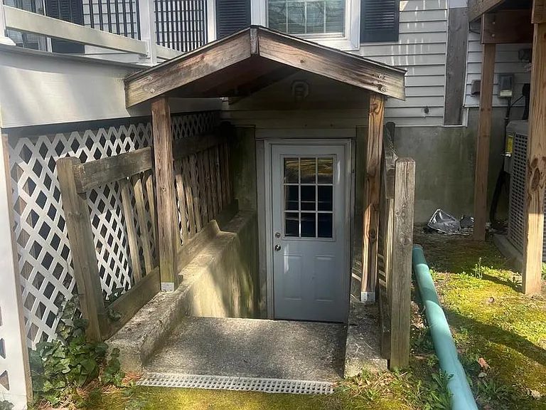 89 Dorchester Cir — Photo 36