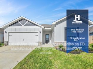 305 Grayson Baw Ln, Waller, TX 77484