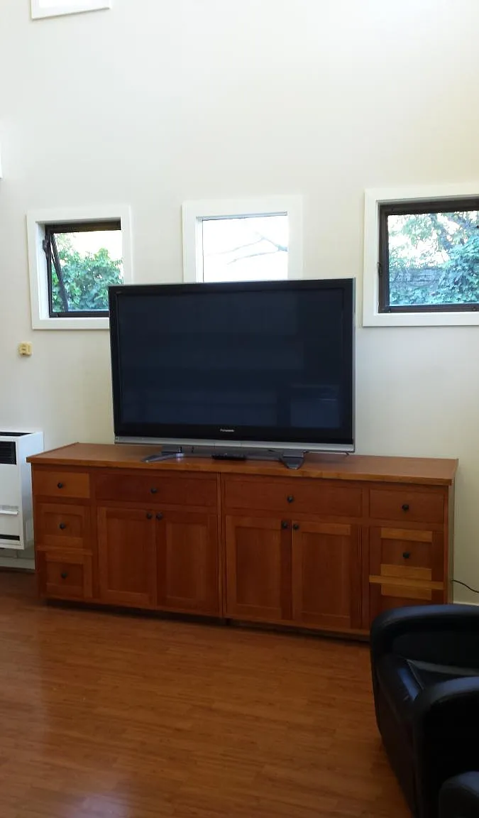 1 bed, 1000 sqft, $2,500 — Photo 3