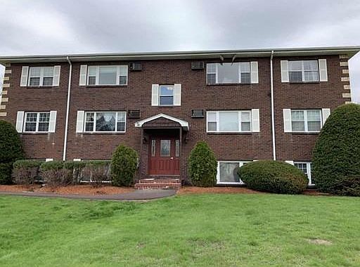 1st image of 118 Parker St APT 22