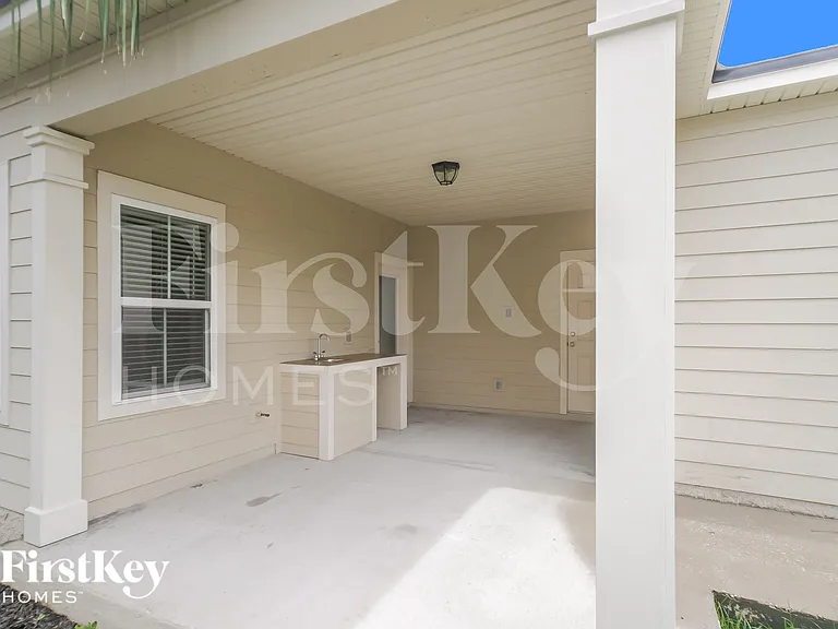 124 Riverwalk Blvd — Photo 15